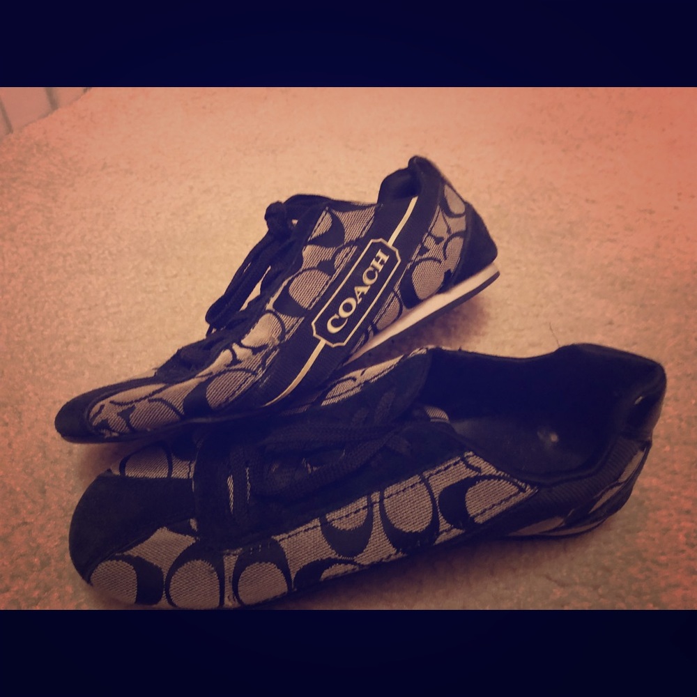 COACH women’s sneakers US 7